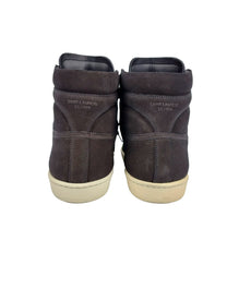 SAINT LAURENT SL/10H SIGNATURE COURT CLASSIC HI-TOP SNEAKER IN BROWN SUEDE.